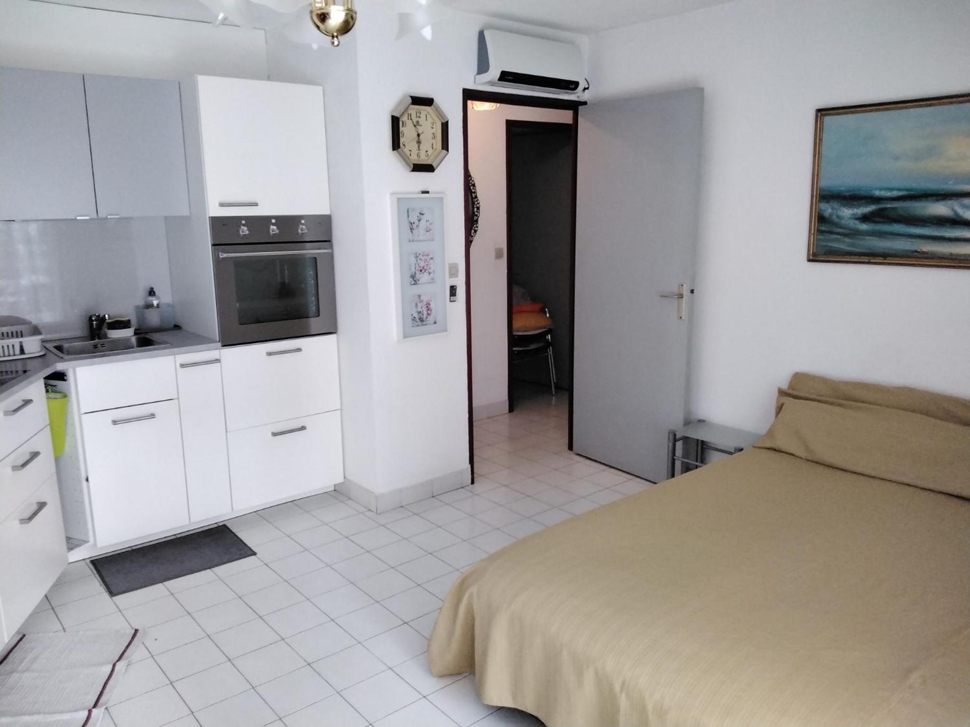 Vittoria Immobilier 2 -Reglement Sur Place - Cheques Vacances Acceptes Ла-Гранд-Мот Экстерьер фото